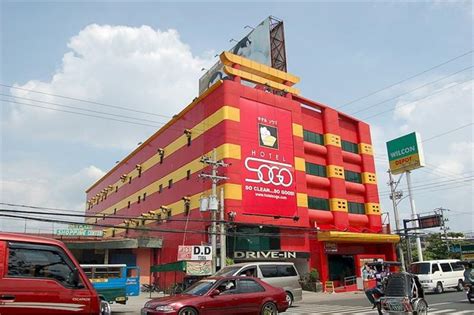 Hotel Sogo LRT Monumento.